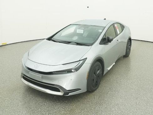 New 2026 Toyota Prius Plug-In Hybrid image 16