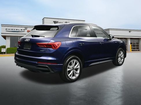 Used 2024 Audi Q3 2.0T Premium AWD/4WD image 5