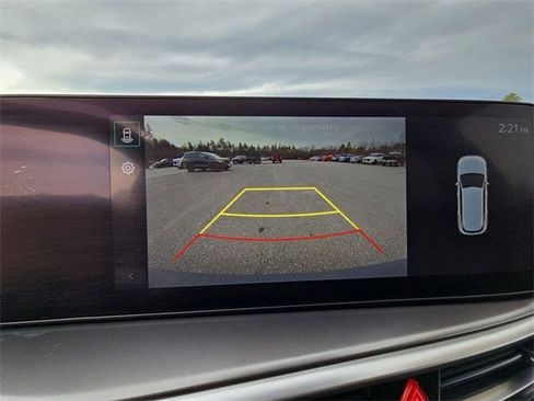 Used 2024 Kia Sorento S image 15