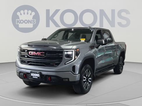 Used 2024 GMC Sierra 1500 AT4 w/ Technology Package AWD/4WD image 5