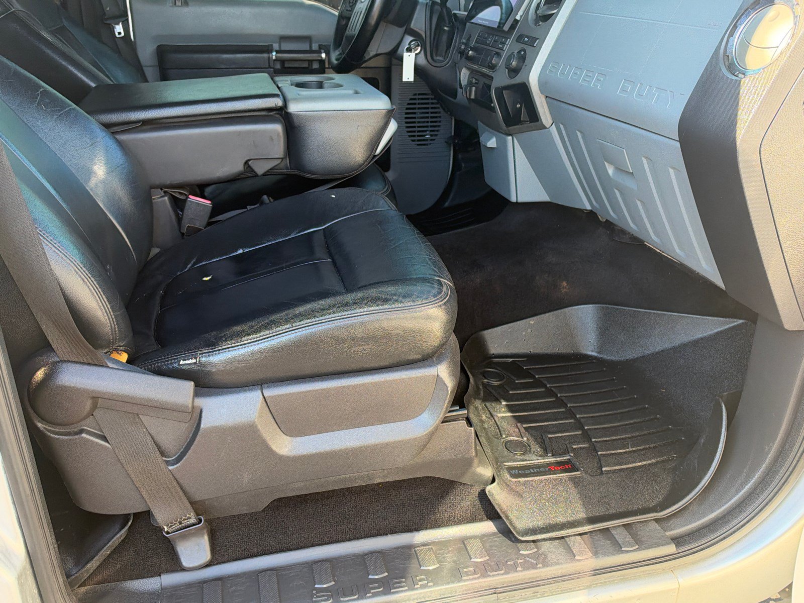 Used 2012 Ford F250 XLT w/ Skid Plate Pkg AWD/4WD image 13