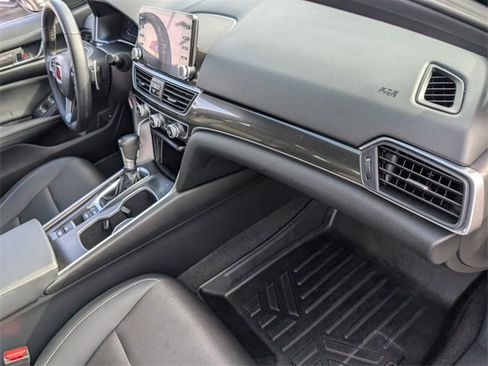 Used 2022 Honda Accord Sport image 15