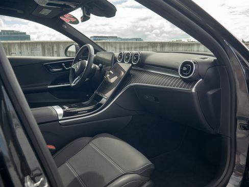 Certified 2024 Mercedes-Benz C 300 4MATIC Sedan image 29