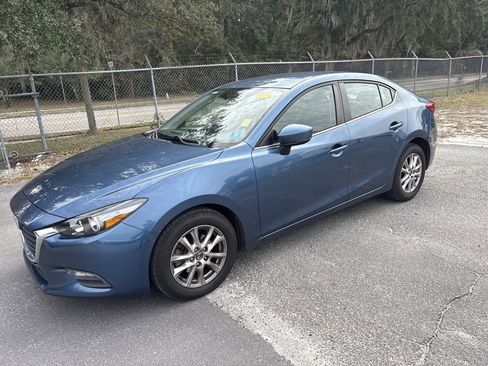 Used 2017 MAZDA MAZDA3 Sport w/ Preferred Equipment Package image 8
