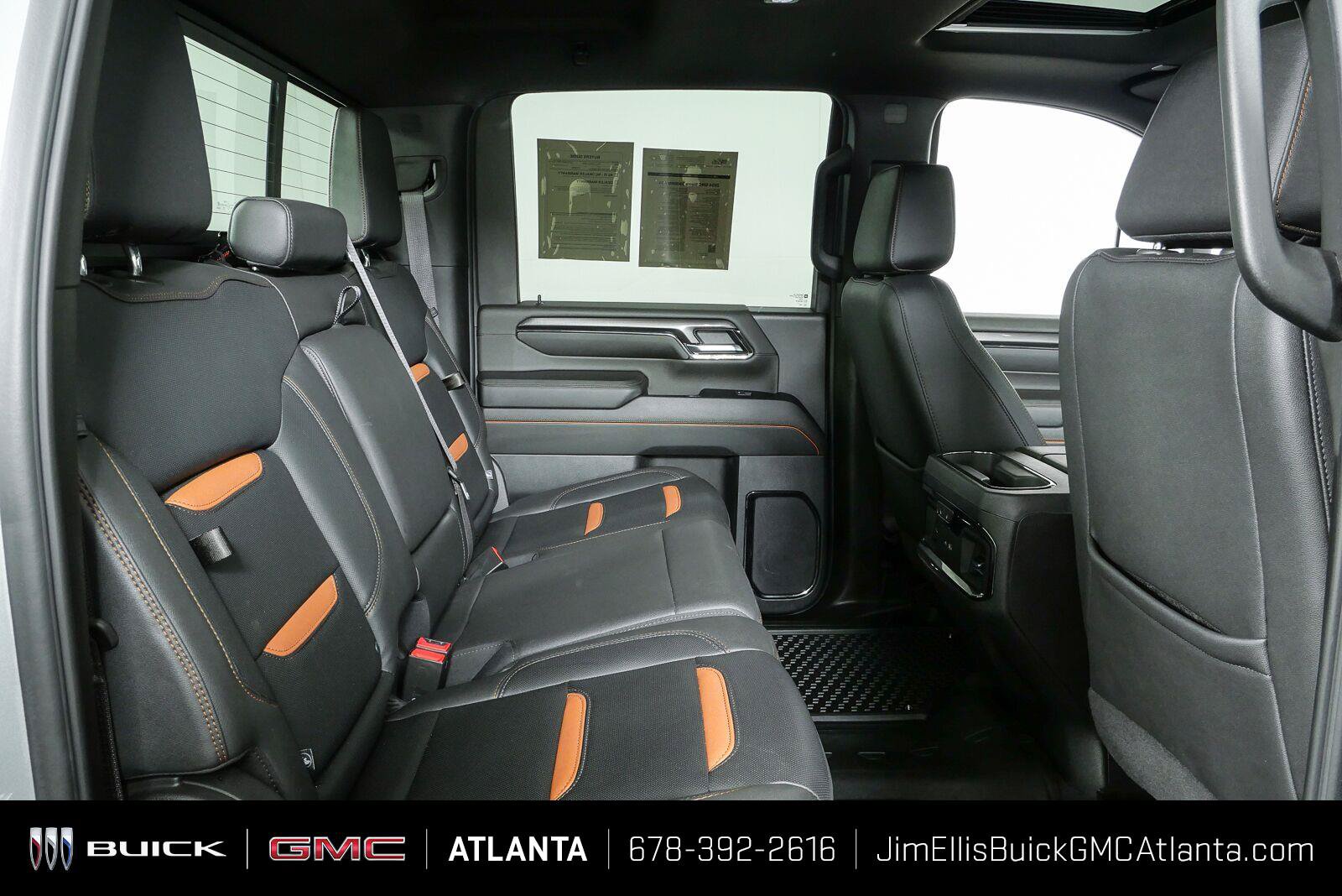 Used 2024 GMC Sierra 2500 AT4 w/ AT4 Premium Plus Package AWD/4WD image 23