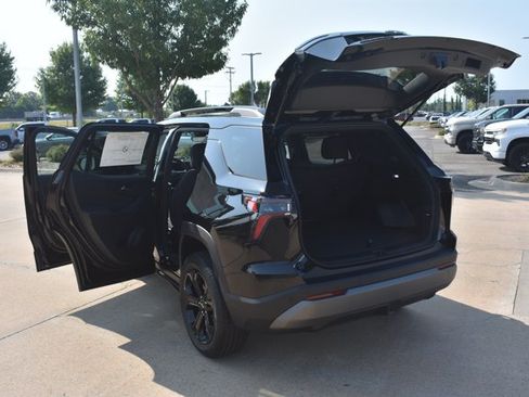 New 2027 Chevrolet Equinox LT w/ Safety and Technology Package FWD image 15