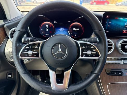 Used 2020 Mercedes-Benz GLC 300 image 35
