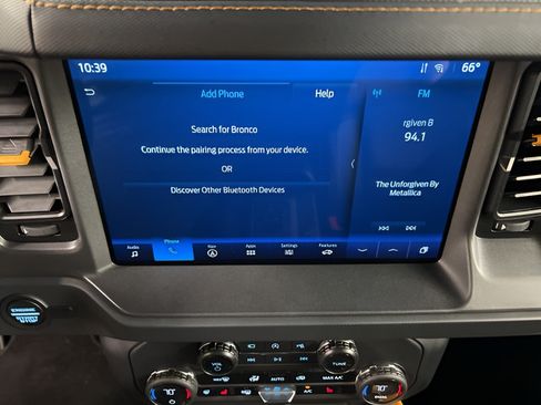 Used 2024 Ford Bronco Badlands AWD/4WD image 10