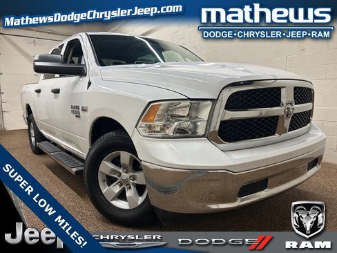 Used 2019 RAM 1500 Tradesman w/ Chrome Appearance Group image 1