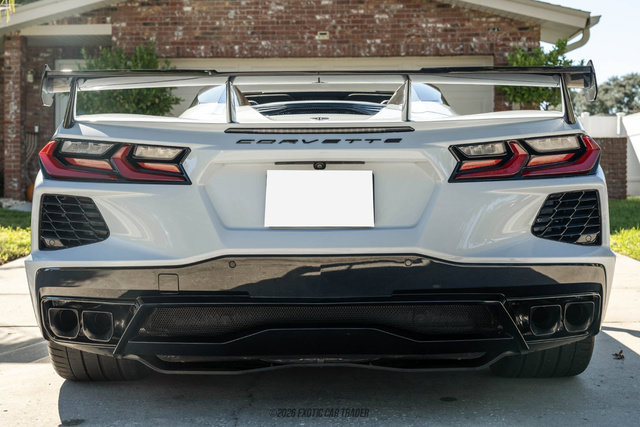 Used 2023 Chevrolet Corvette Stingray Preferred Conv w/ Z51 Performance Package RWD image 7