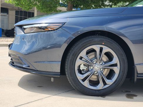 New 2026 Honda Accord EX-L image 5