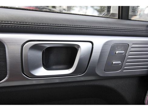 Certified 2024 Hyundai Santa Fe Limited FWD image 23