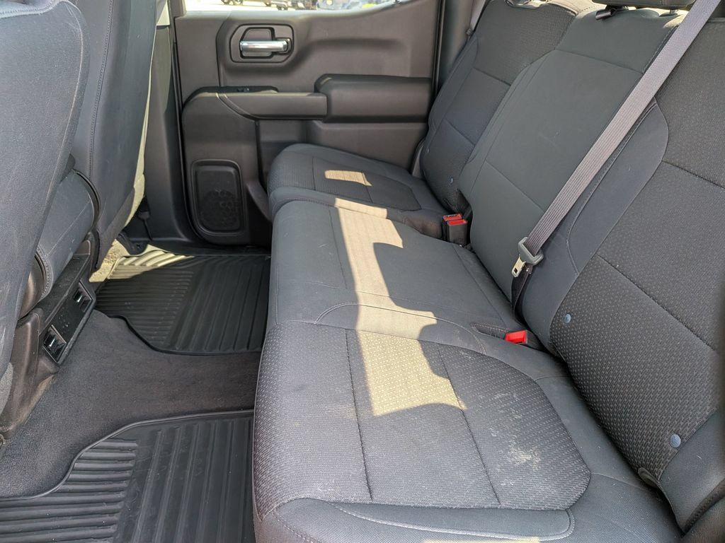 Used 2019 Chevrolet Silverado 1500 Custom w/ Custom Value Package RWD image 27