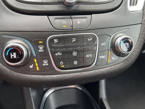 Used 2023 Chevrolet Malibu LT image 29