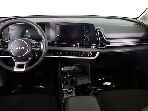 Used 2024 Kia Sportage LX image 32