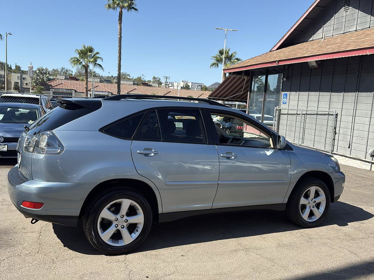 Used 2004 Lexus RX 330 FWD image 16