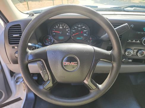 Used 2013 GMC Sierra 1500 W/T RWD image 15