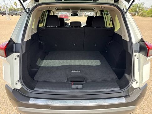 Certified 2023 Nissan Rogue S FWD image 24