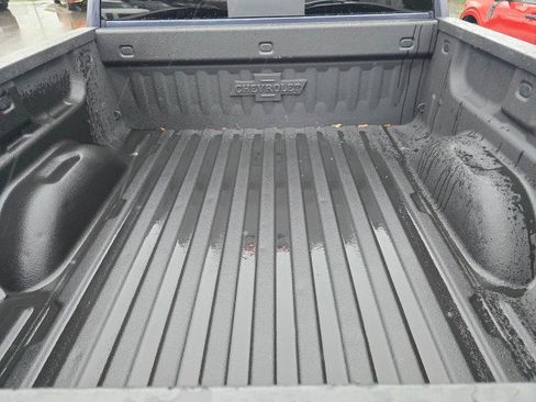 Used 2018 Chevrolet Silverado 1500 LTZ Z71 w/ Centennial Edition image 15