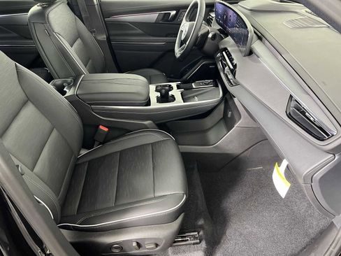 New 2026 Buick Enclave Sport Touring w/ Power Package AWD/4WD image 14