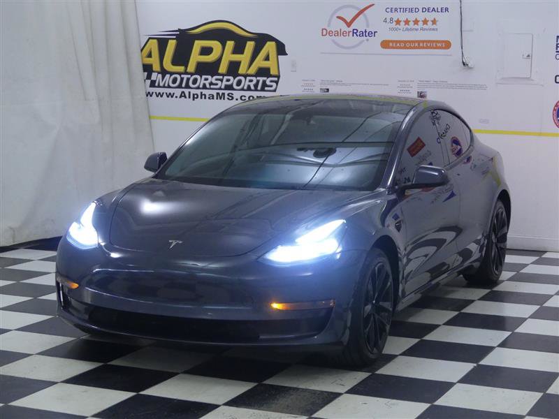 Used 2023 Tesla Model 3 Standard Range RWD image 3
