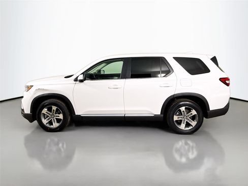 Used 2024 Honda Pilot EX-L image 8