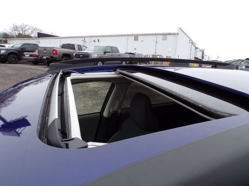 Certified 2025 Subaru Crosstrek 2.0i Premium image 4