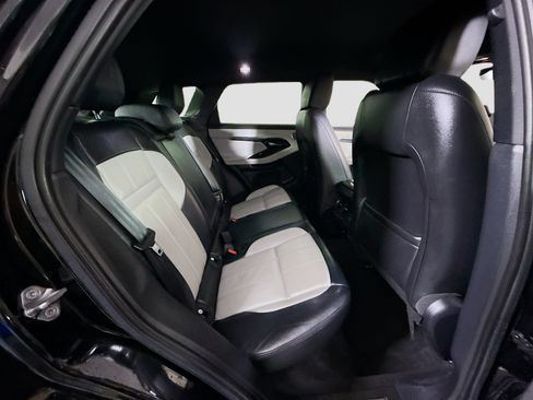 Used 2020 Land Rover Range Rover Evoque R-Dynamic S AWD/4WD image 27
