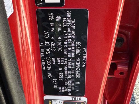 Used 2024 Kia Forte LXS image 26