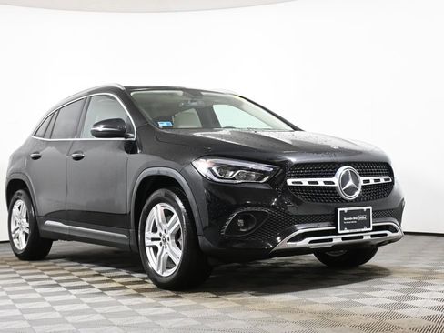 Used 2023 Mercedes-Benz GLA 250 4MATIC image 9