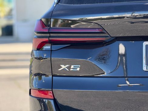 New 2026 BMW X5 sDrive40i image 14