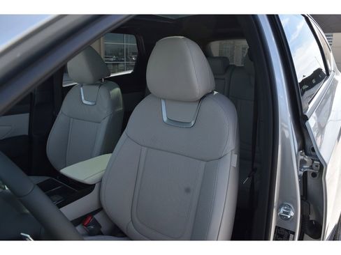 New 2026 Hyundai Tucson Limited image 28