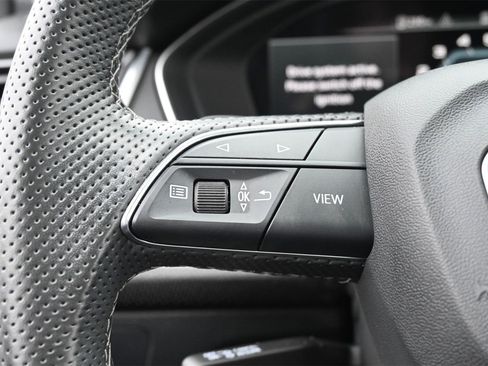 Used 2022 Audi SQ5 Premium Plus w/ Premium Plus Package image 7