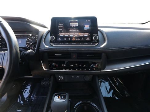 Used 2023 Nissan Rogue SV w/ SV Premium B Package AWD/4WD image 17