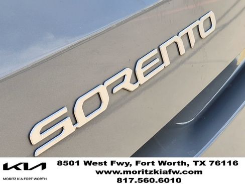 Used 2025 Kia Sorento S AWD/4WD image 8