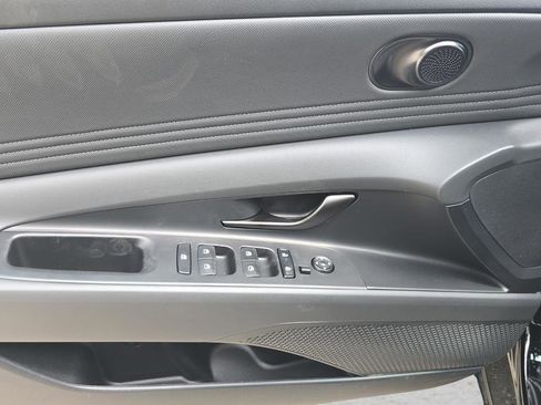 New 2026 Hyundai Elantra Sport FWD image 16