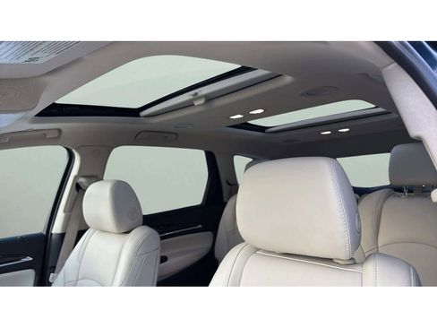 Used 2023 Buick Enclave Essence w/ Experience Buick Package image 11