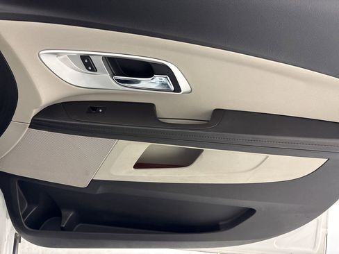 Used 2016 Chevrolet Equinox LS image 35