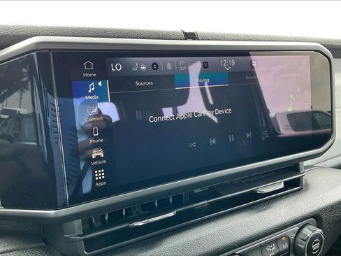 Used 2024 Jeep Gladiator Sport image 26