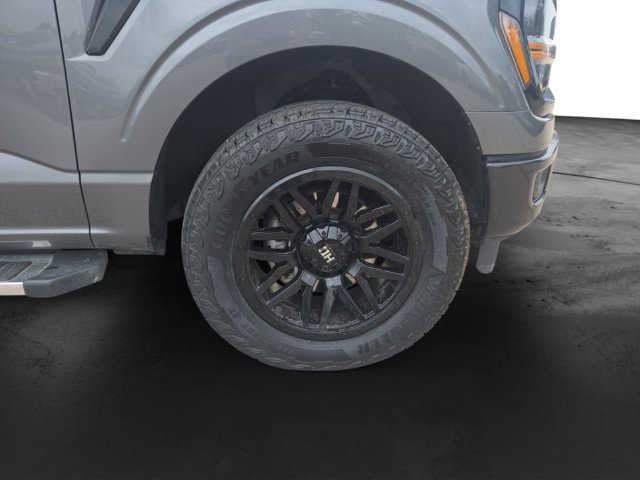 Used 2025 Ford F150 XLT w/ Equipment Group 301A Standard AWD/4WD image 13