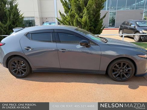 Used 2024 MAZDA MAZDA3 Hatchback w/Premium Plus Pkg AWD/4WD image 5