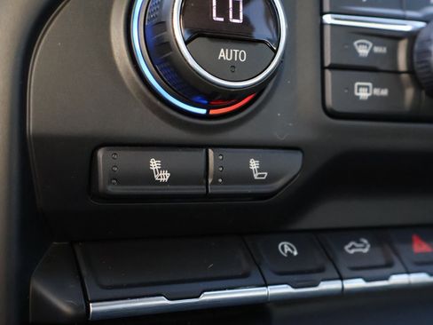 Used 2019 Chevrolet Silverado 1500 LT w/ All-Star Edition image 36