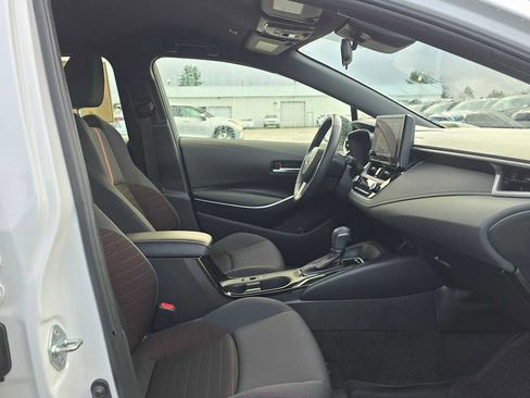 Certified 2024 Toyota Corolla SE image 11