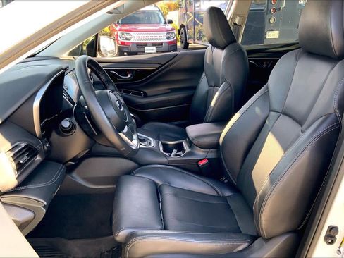 Used 2024 Subaru Outback Limited image 7