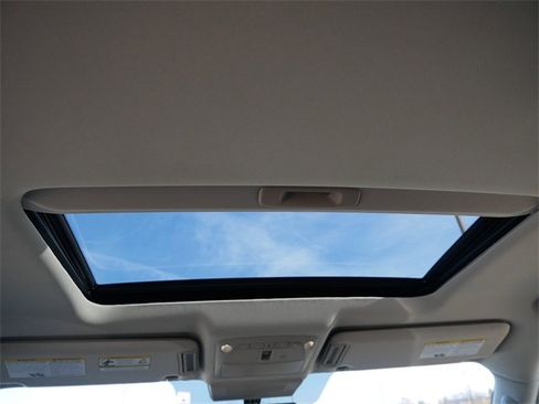 Used 2024 INFINITI QX80 Luxe image 19