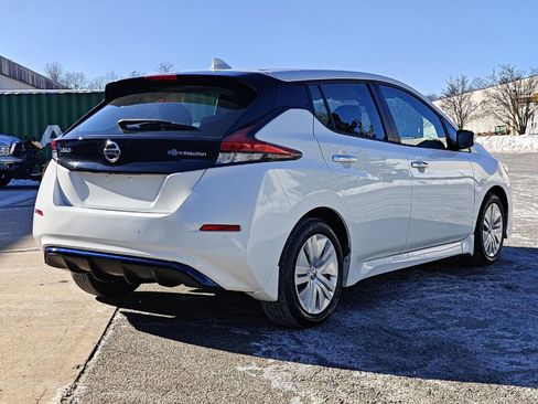 Used 2022 Nissan Leaf S image 3