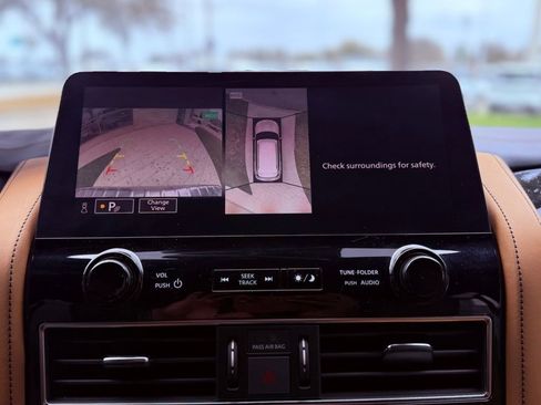 Used 2023 INFINITI QX80 Sensory w/ Cargo Package image 13