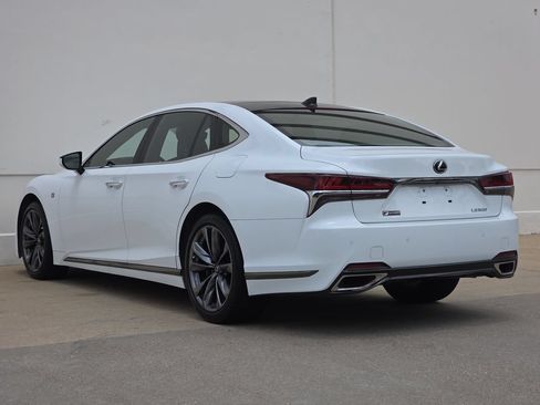 Used 2018 Lexus LS 500 F Sport w/ Accessory Package (Z1) RWD image 3