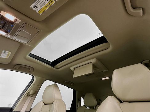 Used 2018 Acura MDX FWD w/ Tech & Entertainment image 11