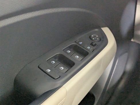 New 2026 Hyundai Venue SEL image 15